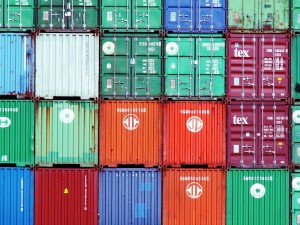 Colourful containers, by Alfvanbeem 