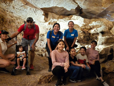Jenny en Cueva_Compressed (1)